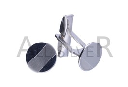 CUFFLINKS